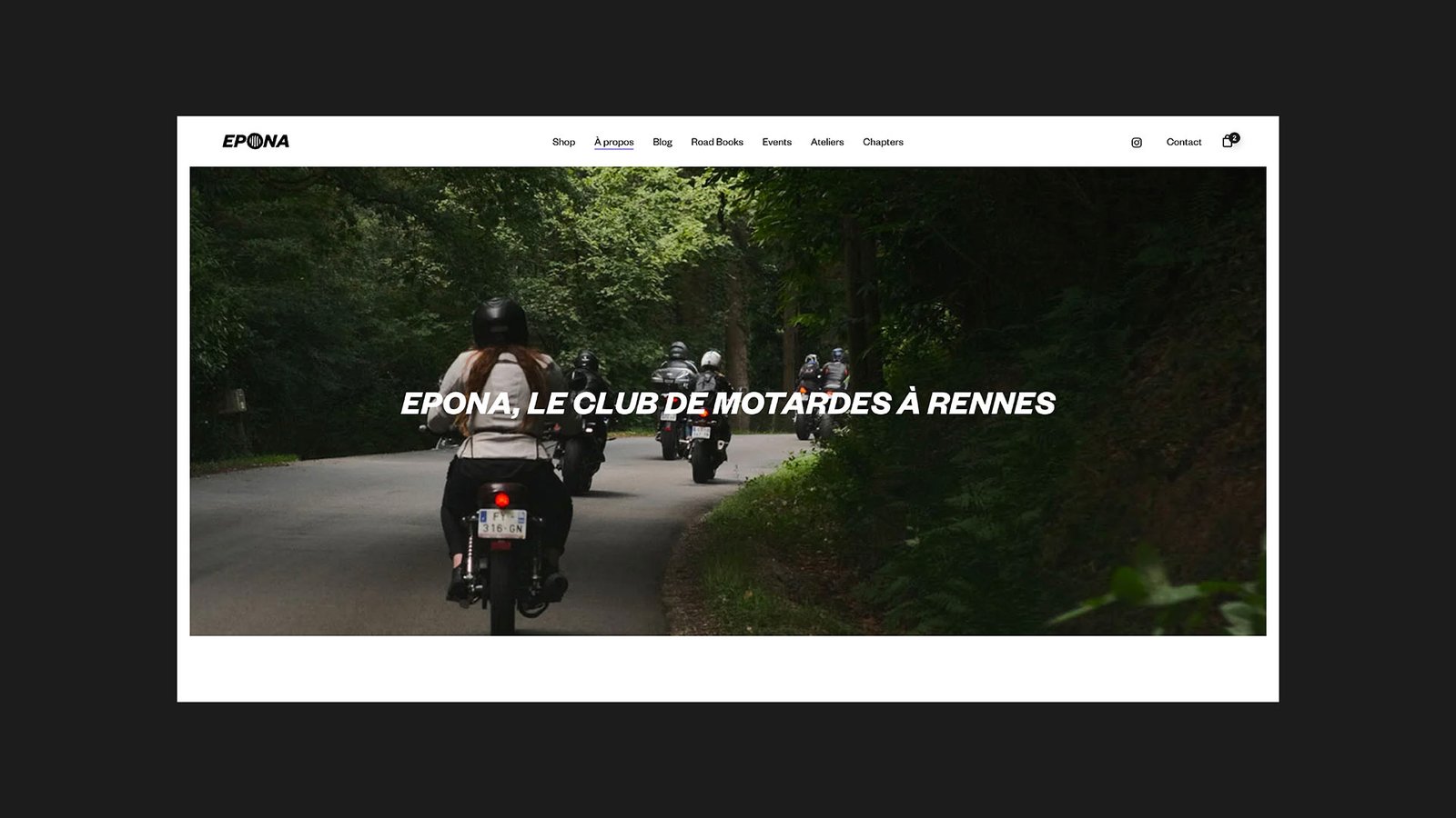 Epona Motocycle Club est un club de moto réservé aux femmes créé en juillet 2023 par Léïla Foinant. Not In Paris Now — Graphic bureau